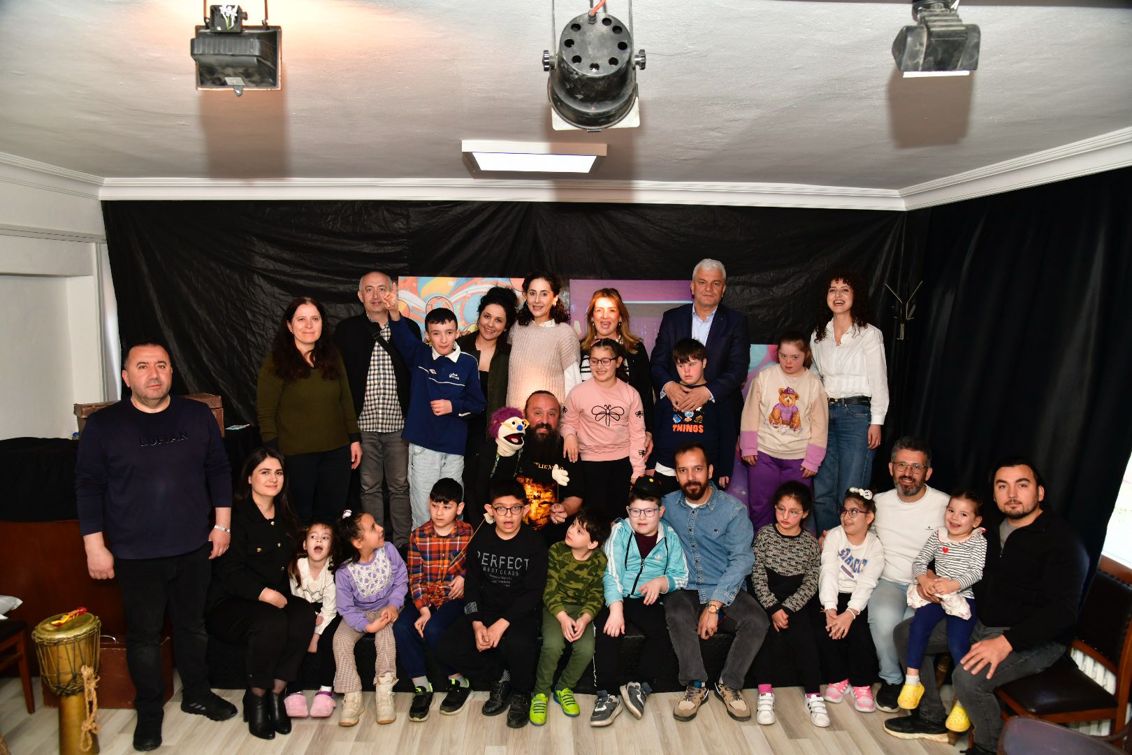 GÜLYALI BELEDİYESİ’NDEN ÖZEL ÖĞRENCİLERE ÖZEL GÖSTERİ